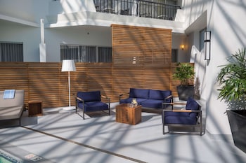 Hilton Boston/Woburn,Downtown Boston>>Boston,4 star