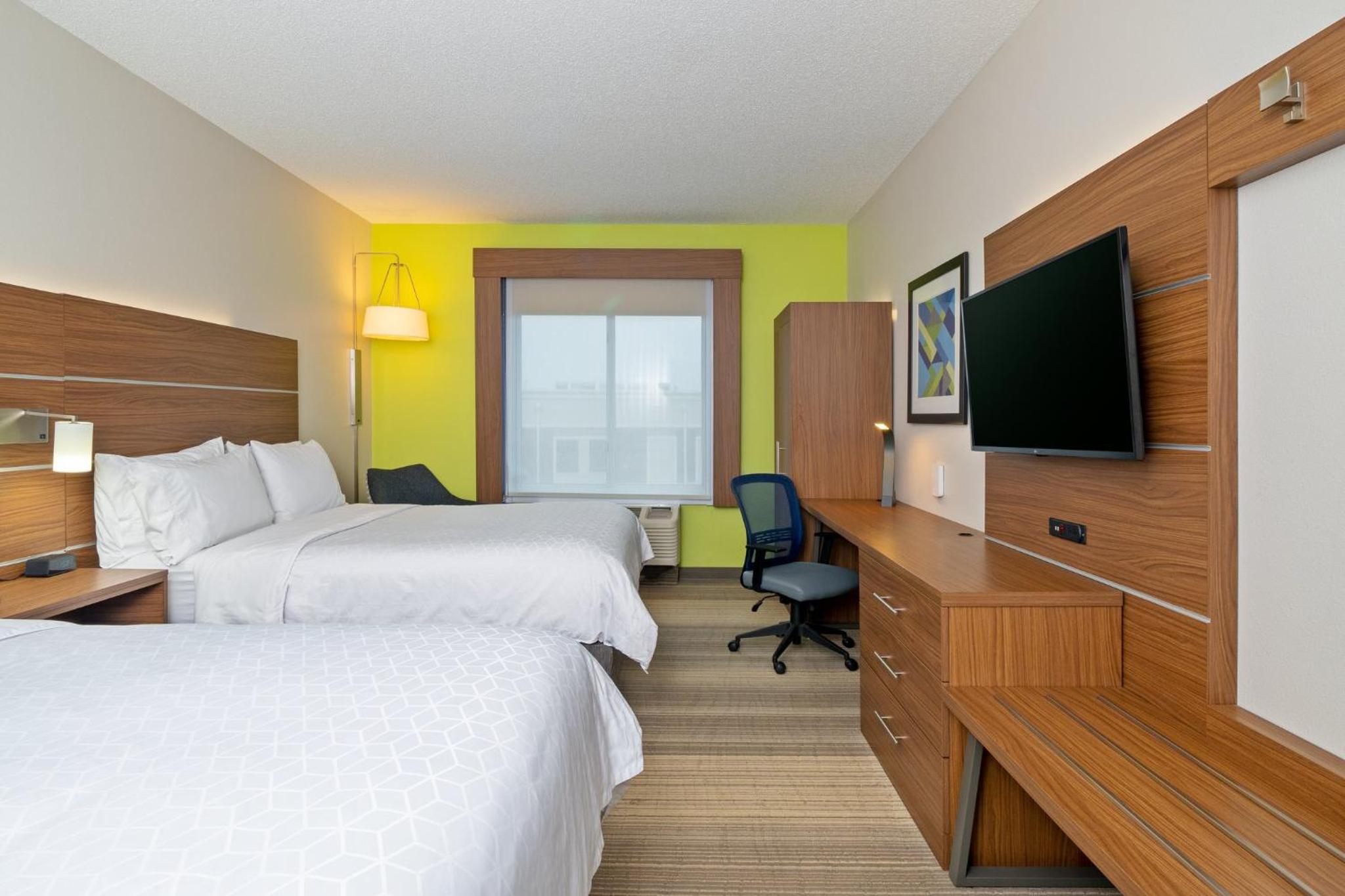 holiday inn express hotel and suites woodbridge by ihg