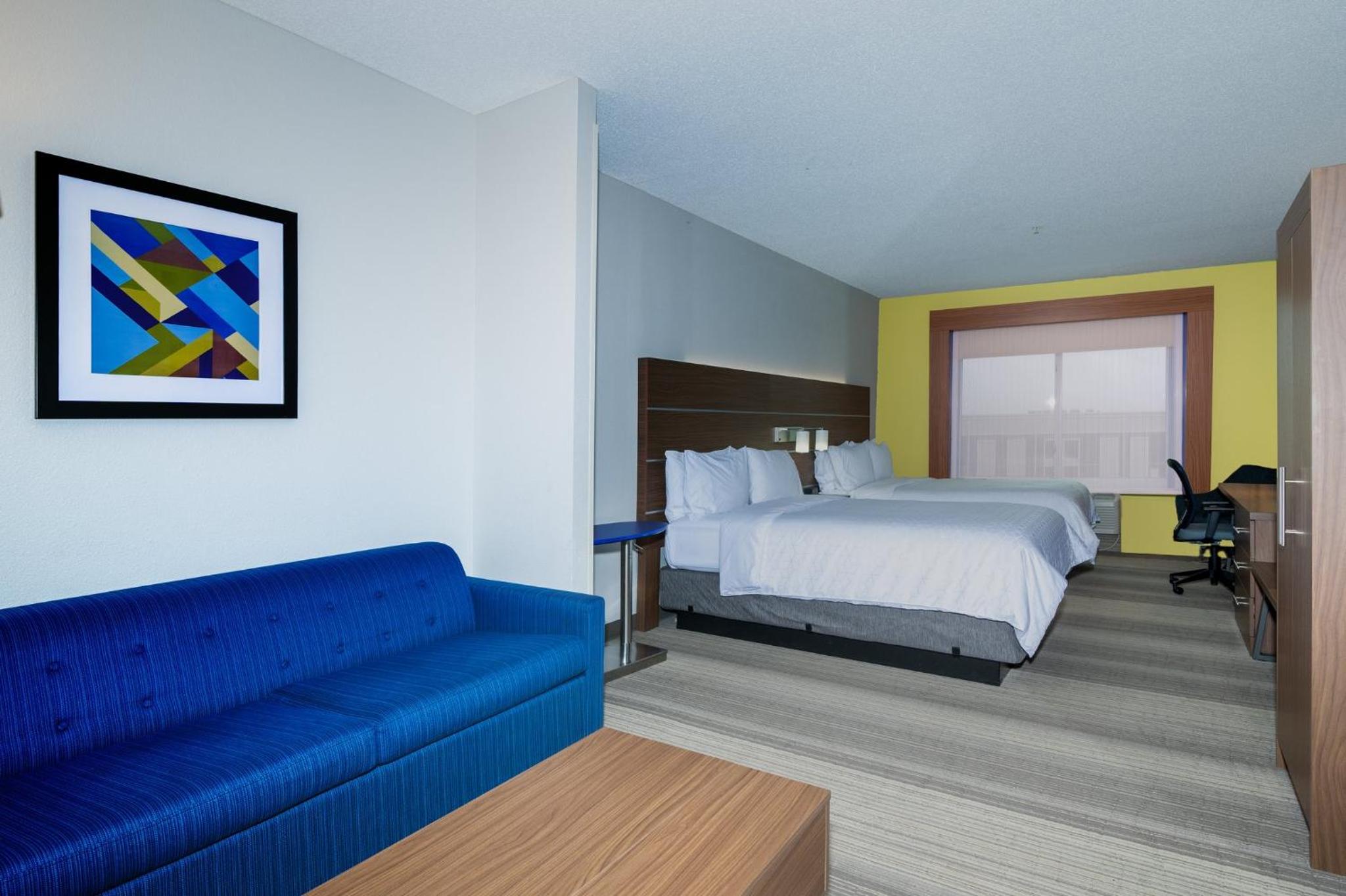 holiday inn express hotel and suites woodbridge by ihg