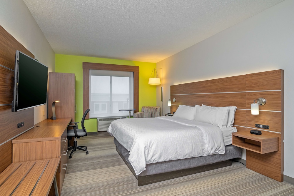 holiday inn express hotel and suites woodbridge by ihg