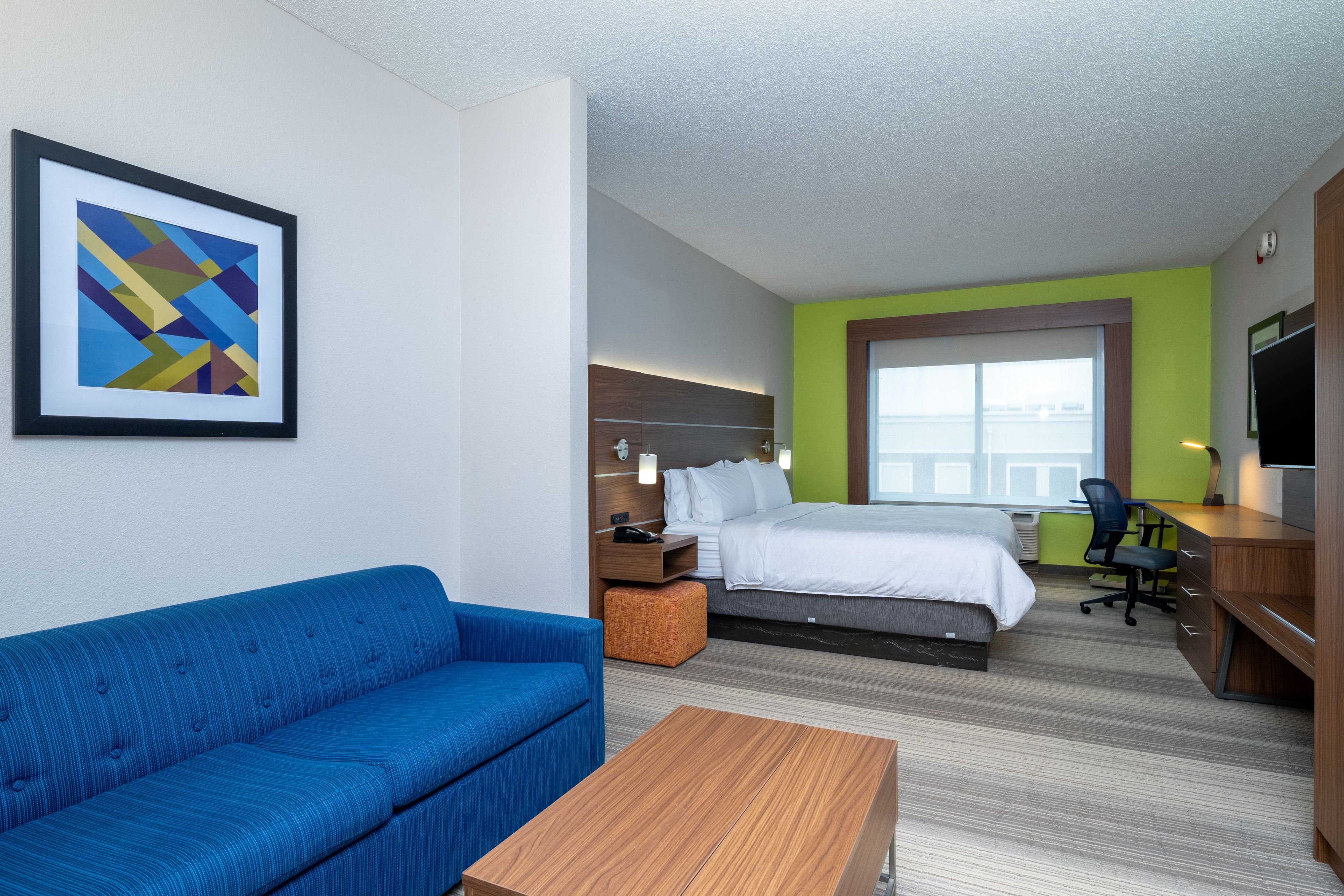 holiday inn express hotel and suites woodbridge by ihg