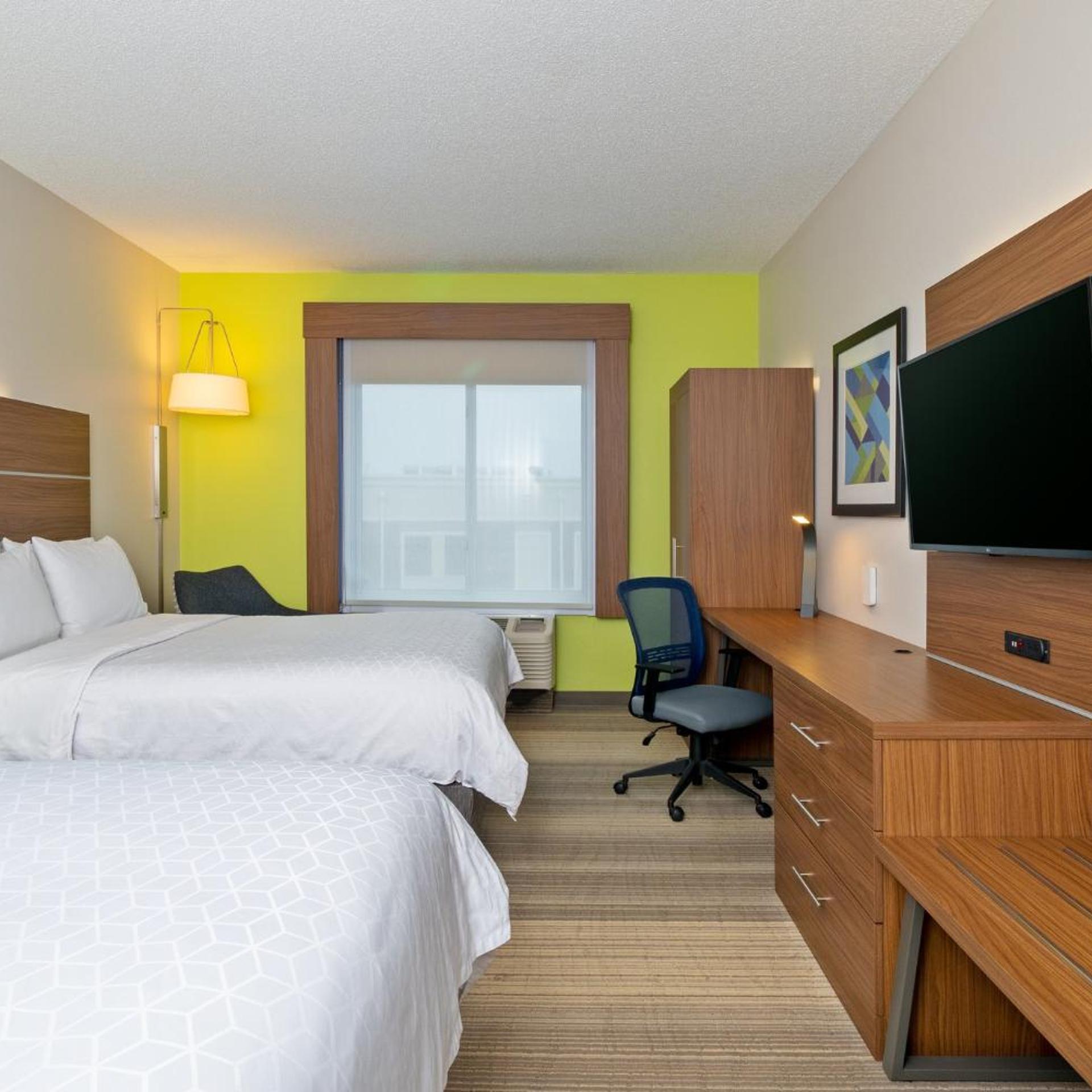 holiday inn express hotel and suites woodbridge by ihg