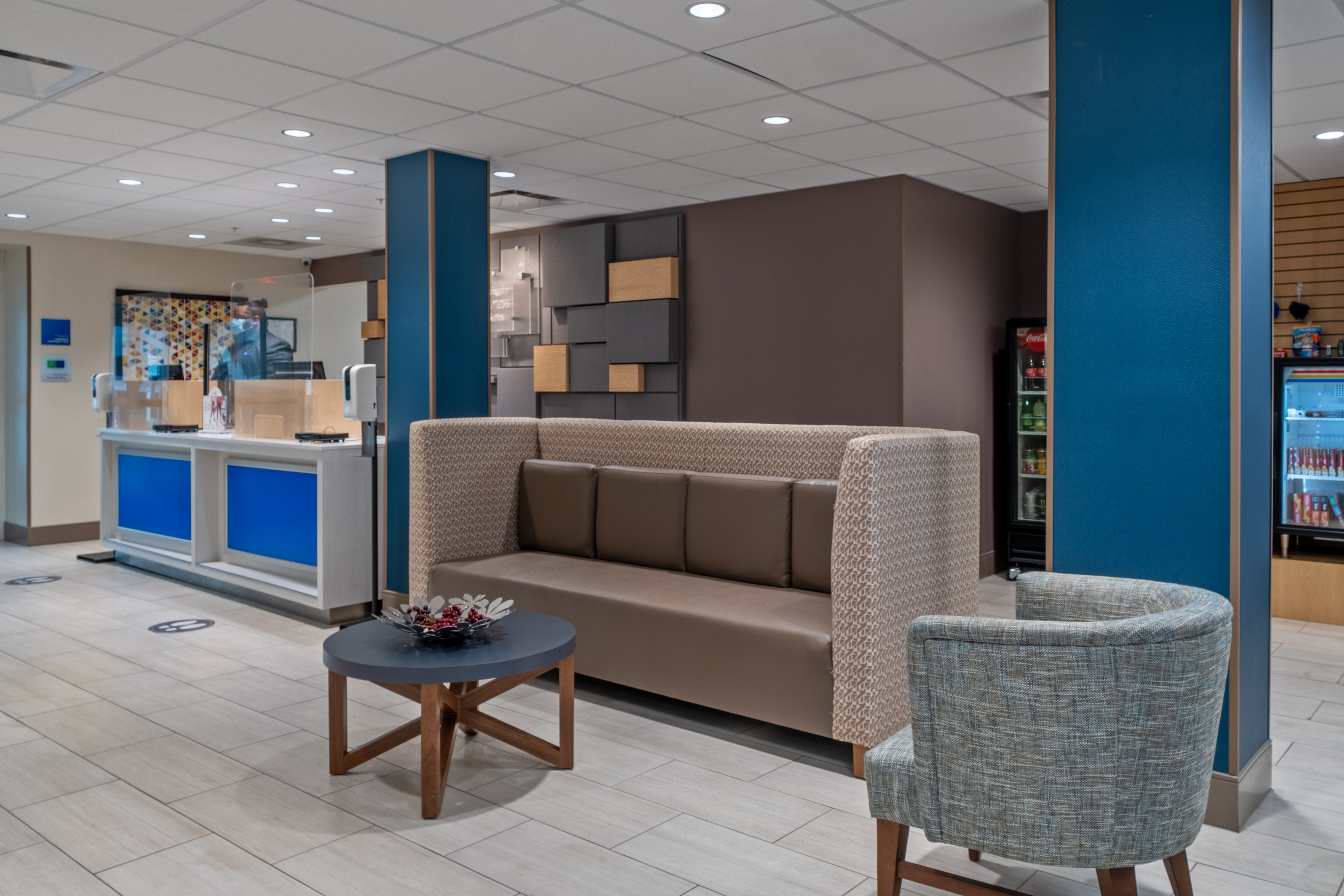 holiday inn express hotel and suites woodbridge by ihg