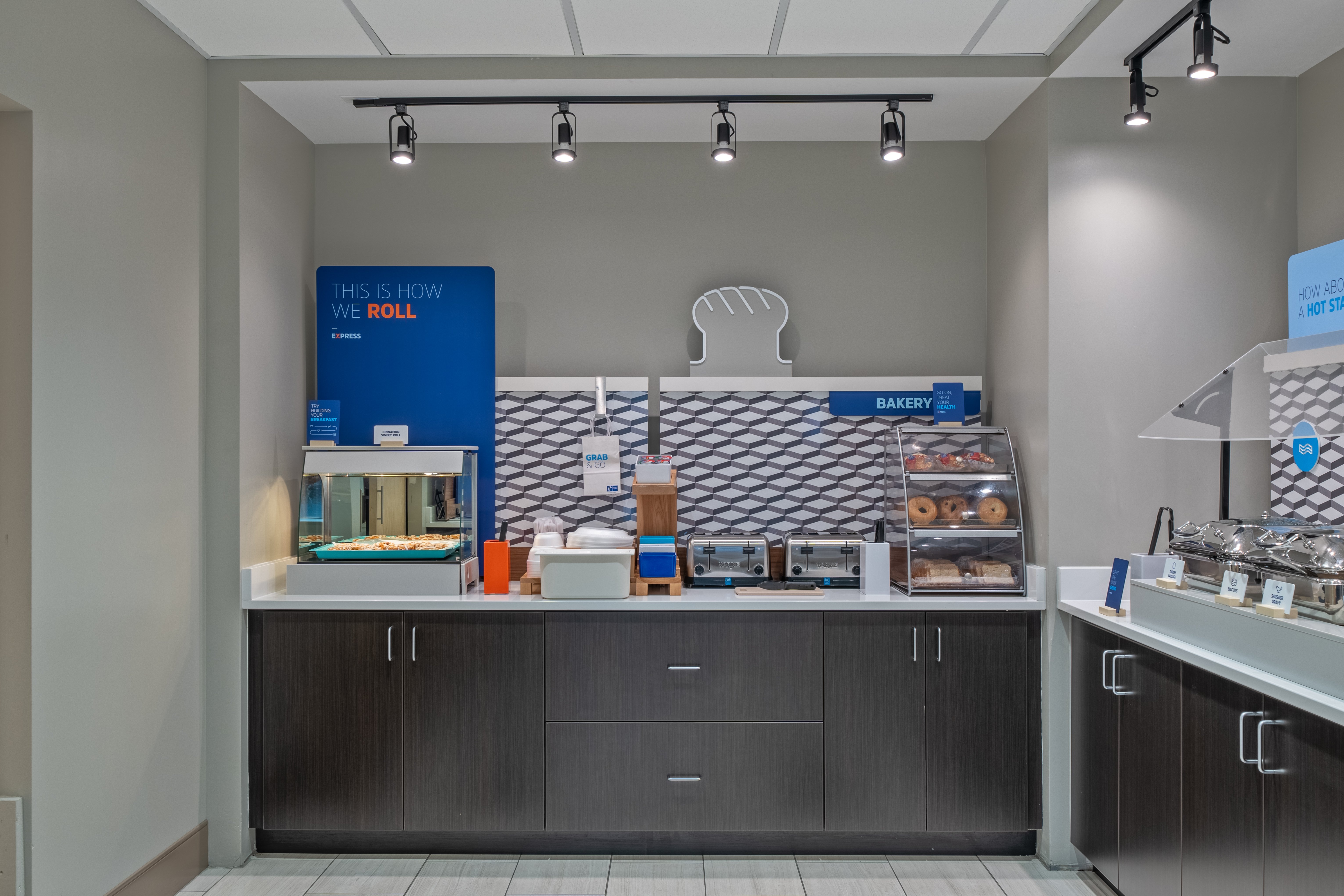 holiday inn express hotel and suites woodbridge by ihg