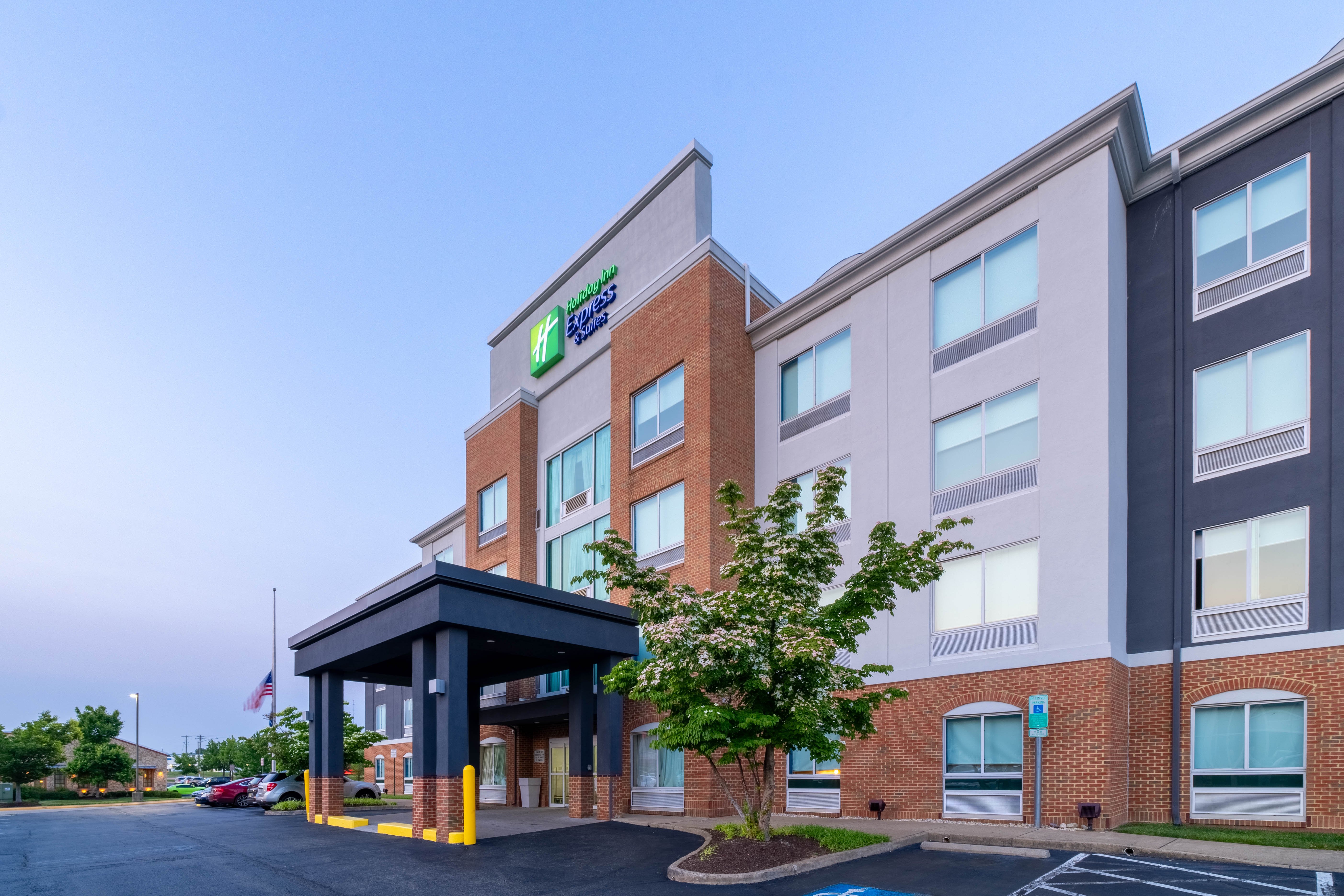 holiday inn express hotel and suites woodbridge by ihg