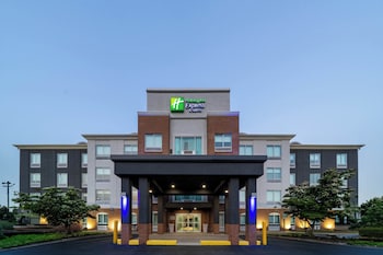 Holiday Inn Express Hotel & Suites Woodbridge By Ihg,Potomac Mills>>Dumfries,3 star