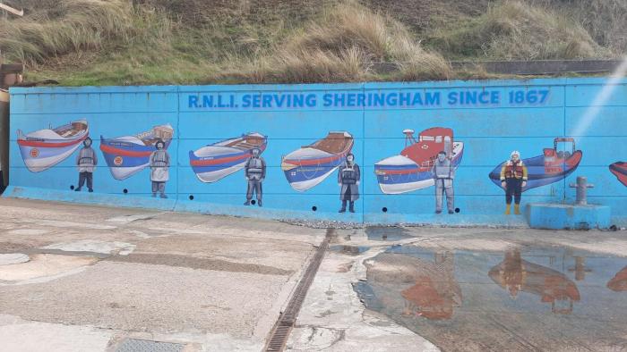 flower garden studio in sheringham cycle friendly