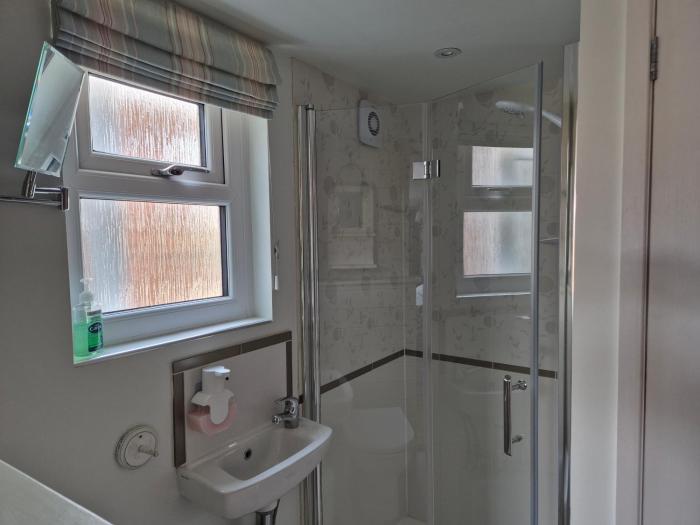 flower garden studio in sheringham cycle friendly