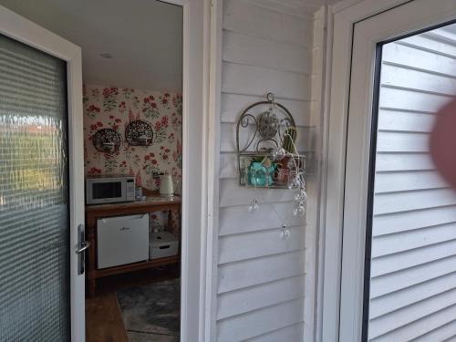 flower garden studio in sheringham cycle friendly