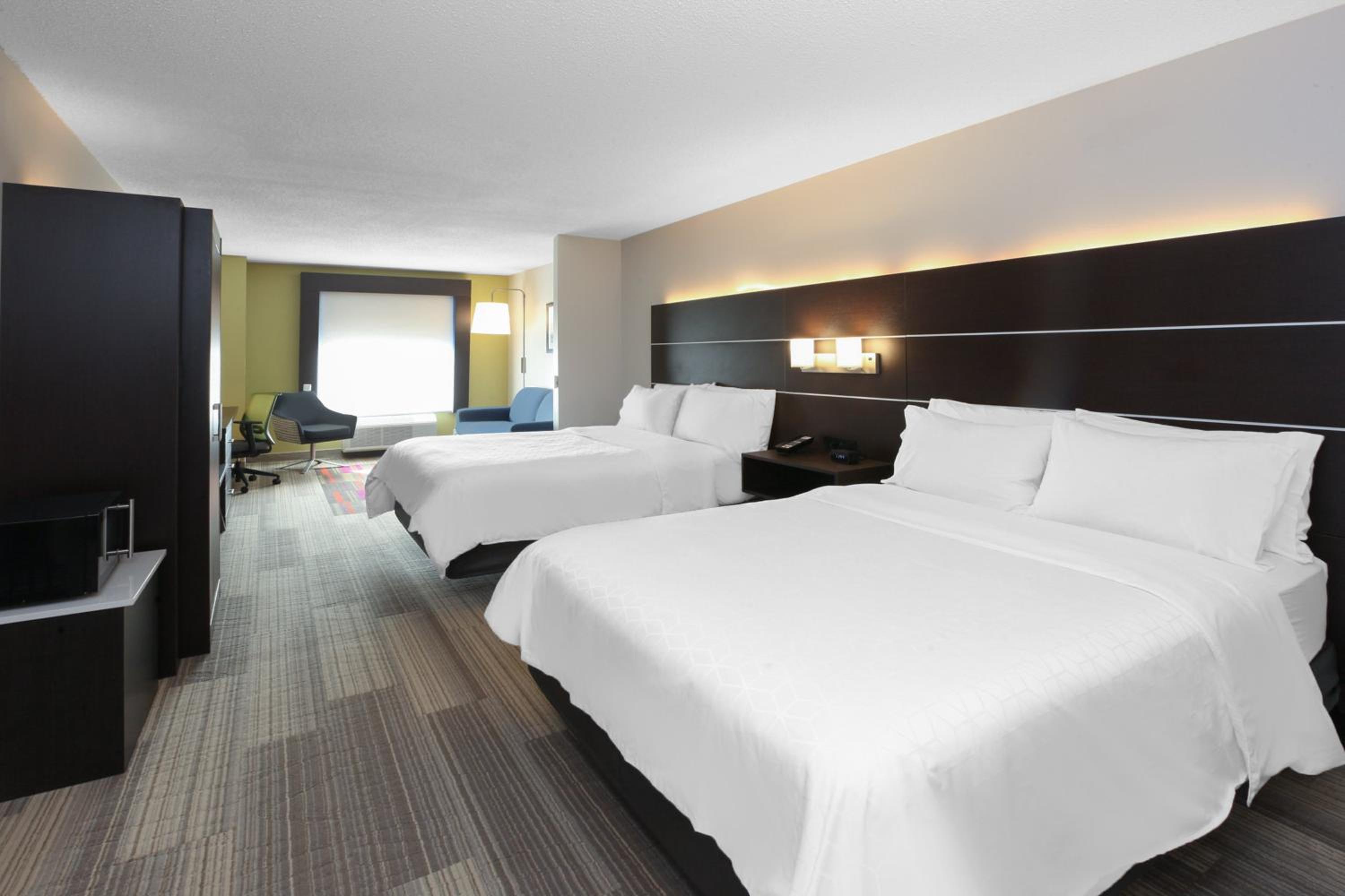holiday inn express hotel and suites woodhaven by ihg