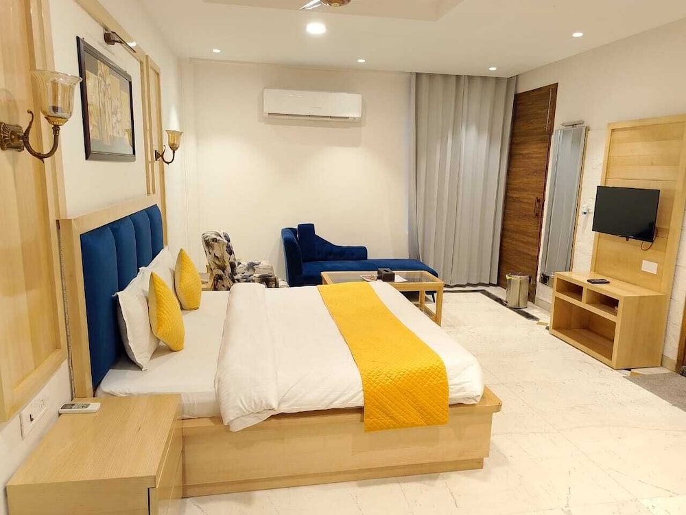 garden resorts and hotel
