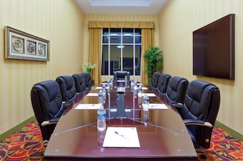 holiday inn express woodstock shenandoah valley by ihg