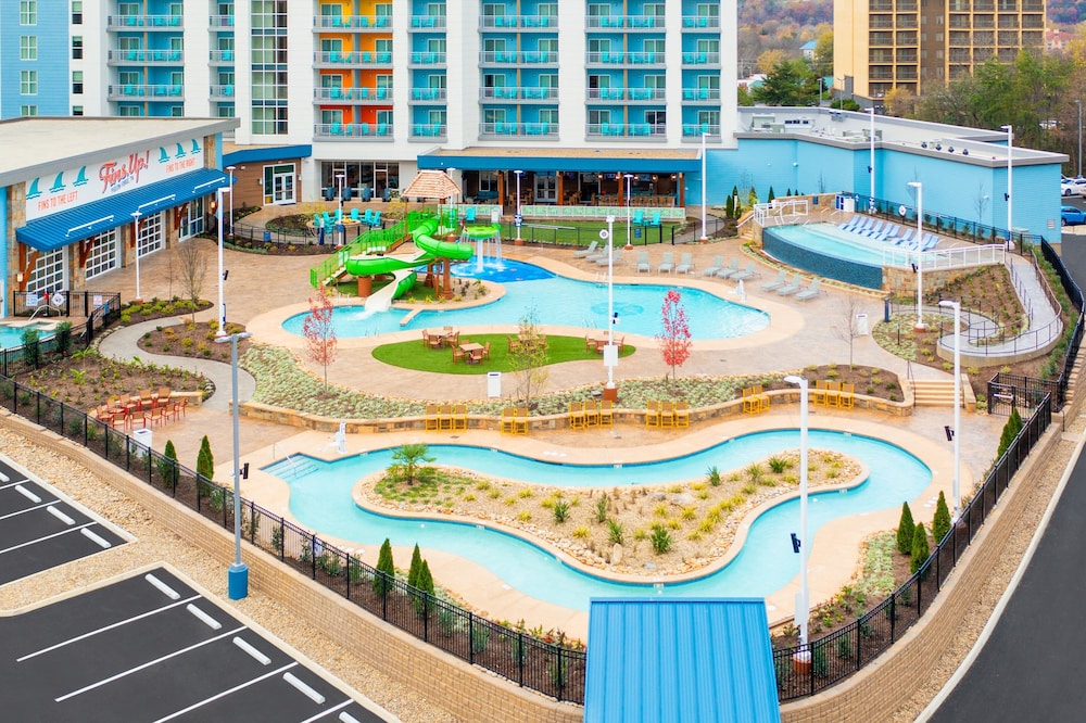 compass hotel by margaritaville