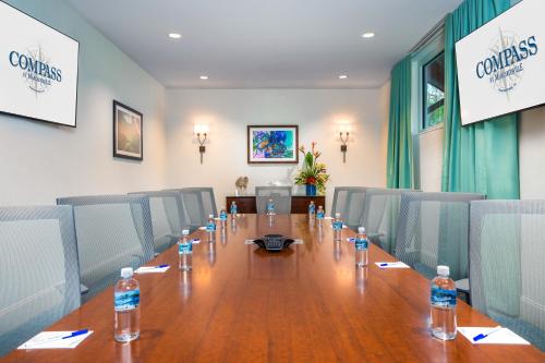 compass hotel by margaritaville