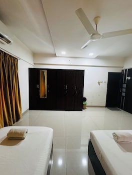 hsquare service apartment malad