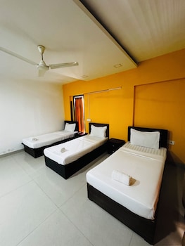 hsquare service apartment malad