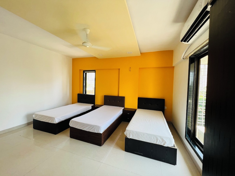 hsquare service apartment malad