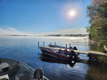 Timber Trail Lodge,,2 star