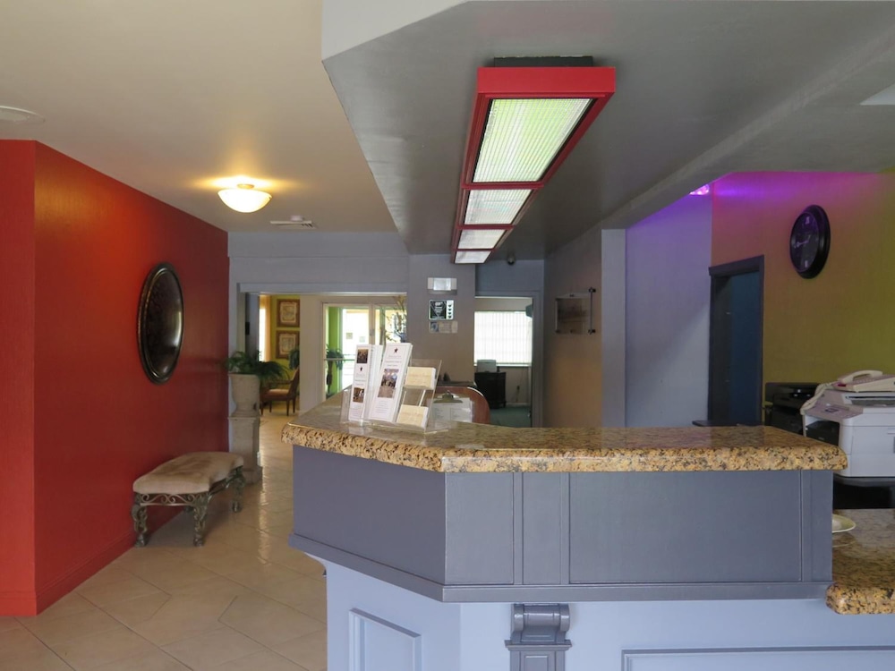 hometowne studios by red roof yuba city