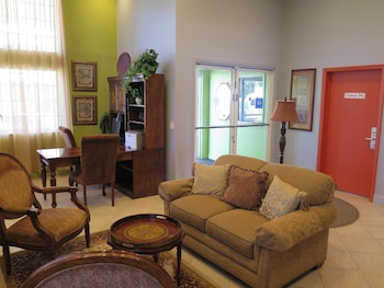 hometowne studios by red roof yuba city