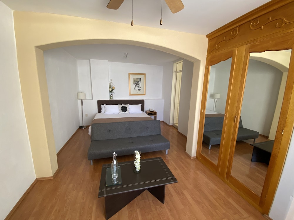 hotel casona los vitrales