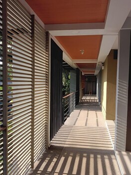 Going Grand Hotel,,3 star