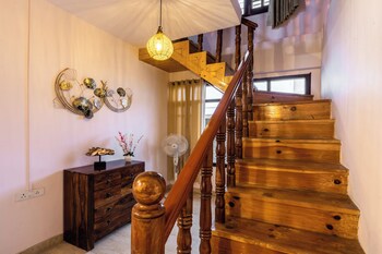 the sunset abode shimla 4br valley views