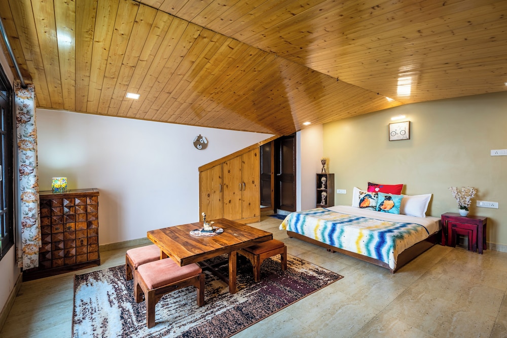 the sunset abode shimla 4br valley views