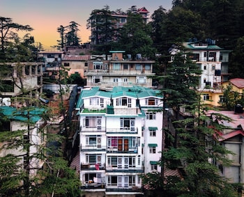 the sunset abode shimla 4br valley views
