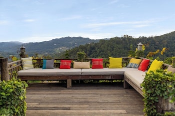 mae rim