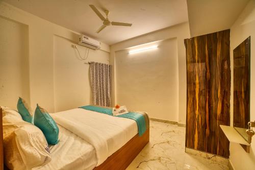 Airport Southgate,,3 star