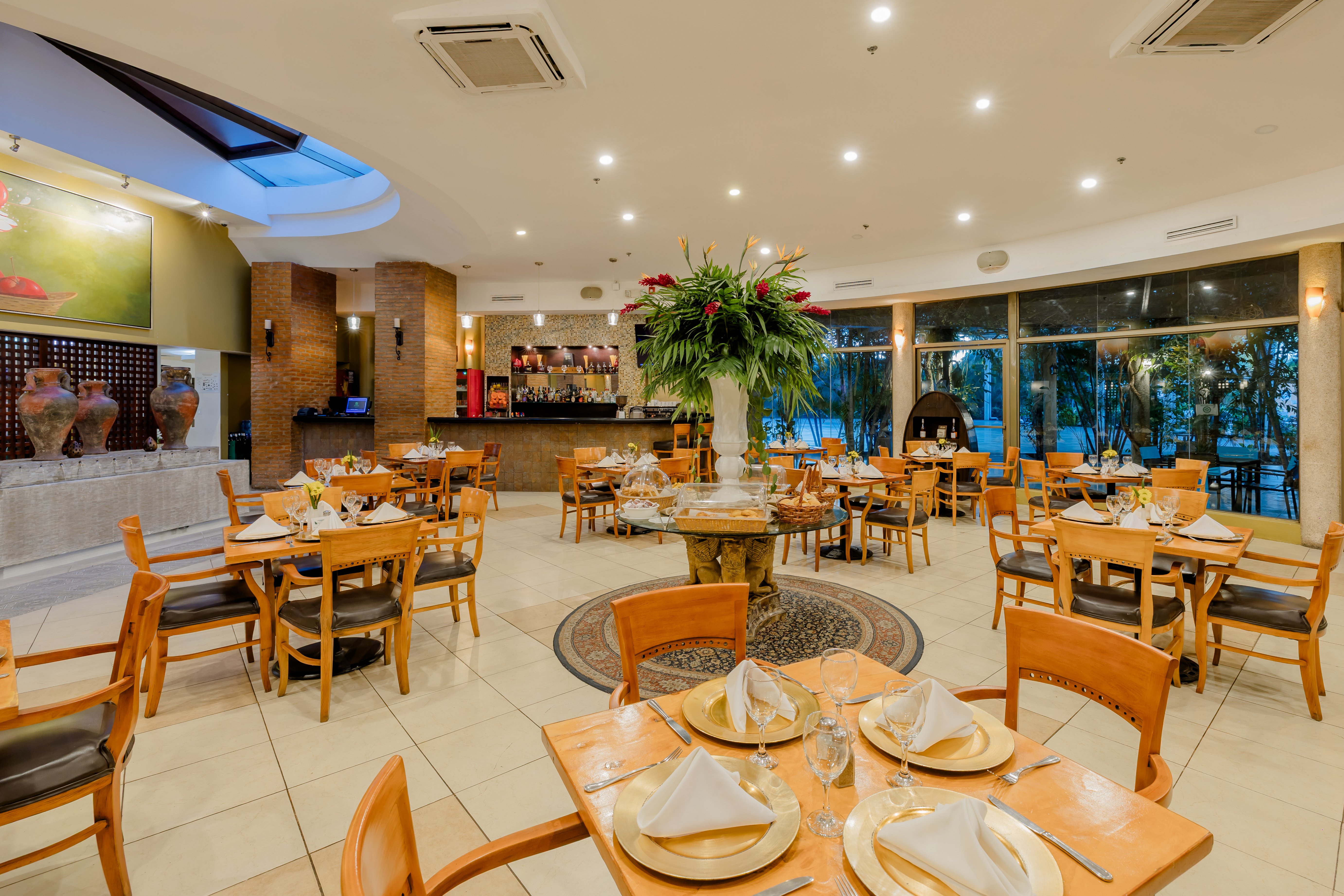 holiday inn managua convention center by ihg