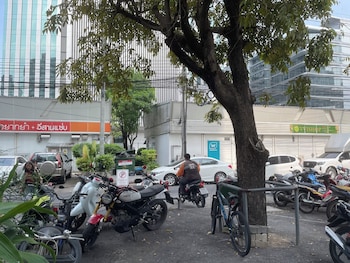 impact muangthong c1 c9 by anna