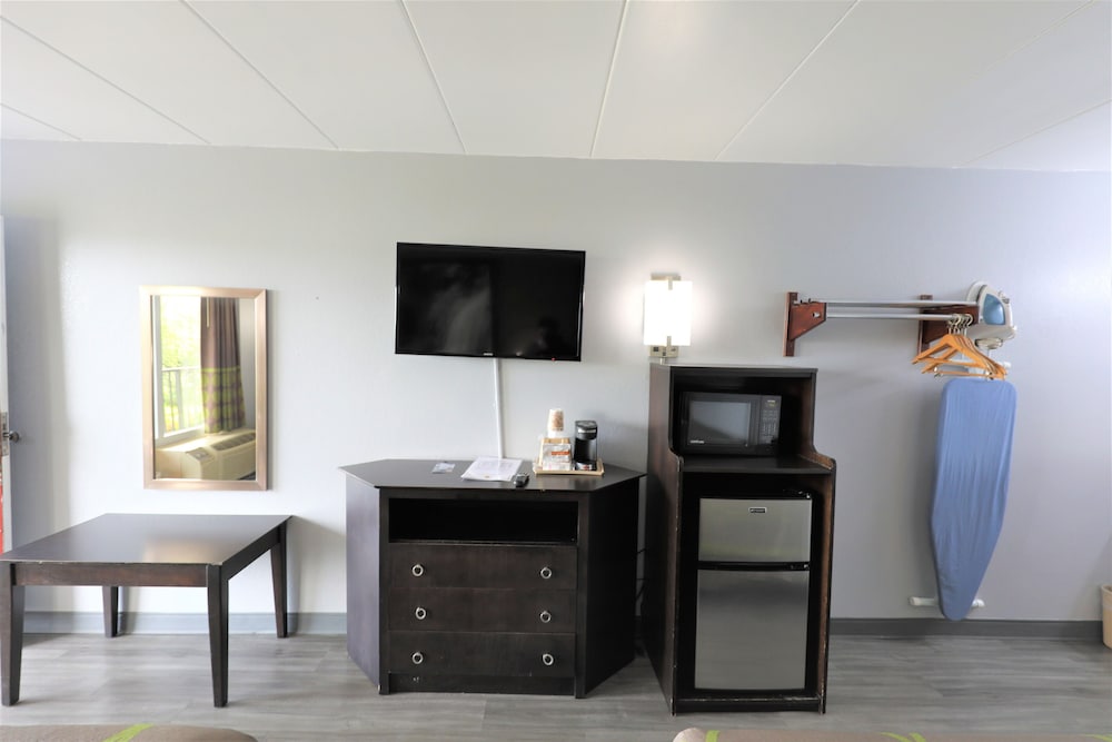 super 8 by wyndham manassas