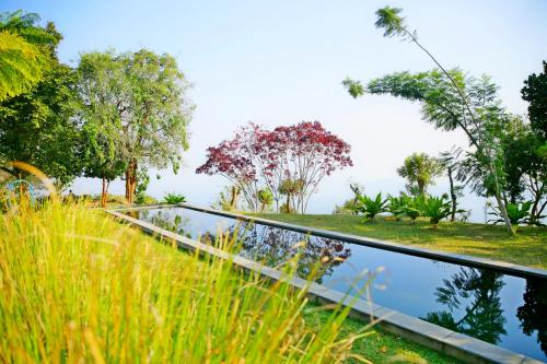 Isla's Ridge,,3 star