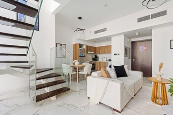 silkhaus oasis towers masdar city