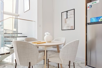 Silkhaus Oasis Towers - Masdar City,,0 star