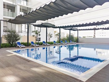 silkhaus oasis towers masdar city