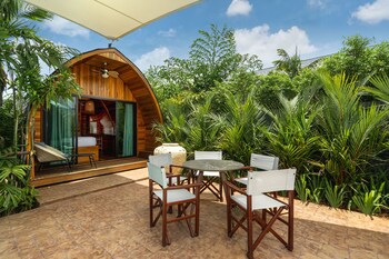 chalet style 2br pool villa pasak 1