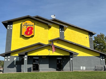Super 8 By Wyndham Marietta,Washington>>Marietta,2 star