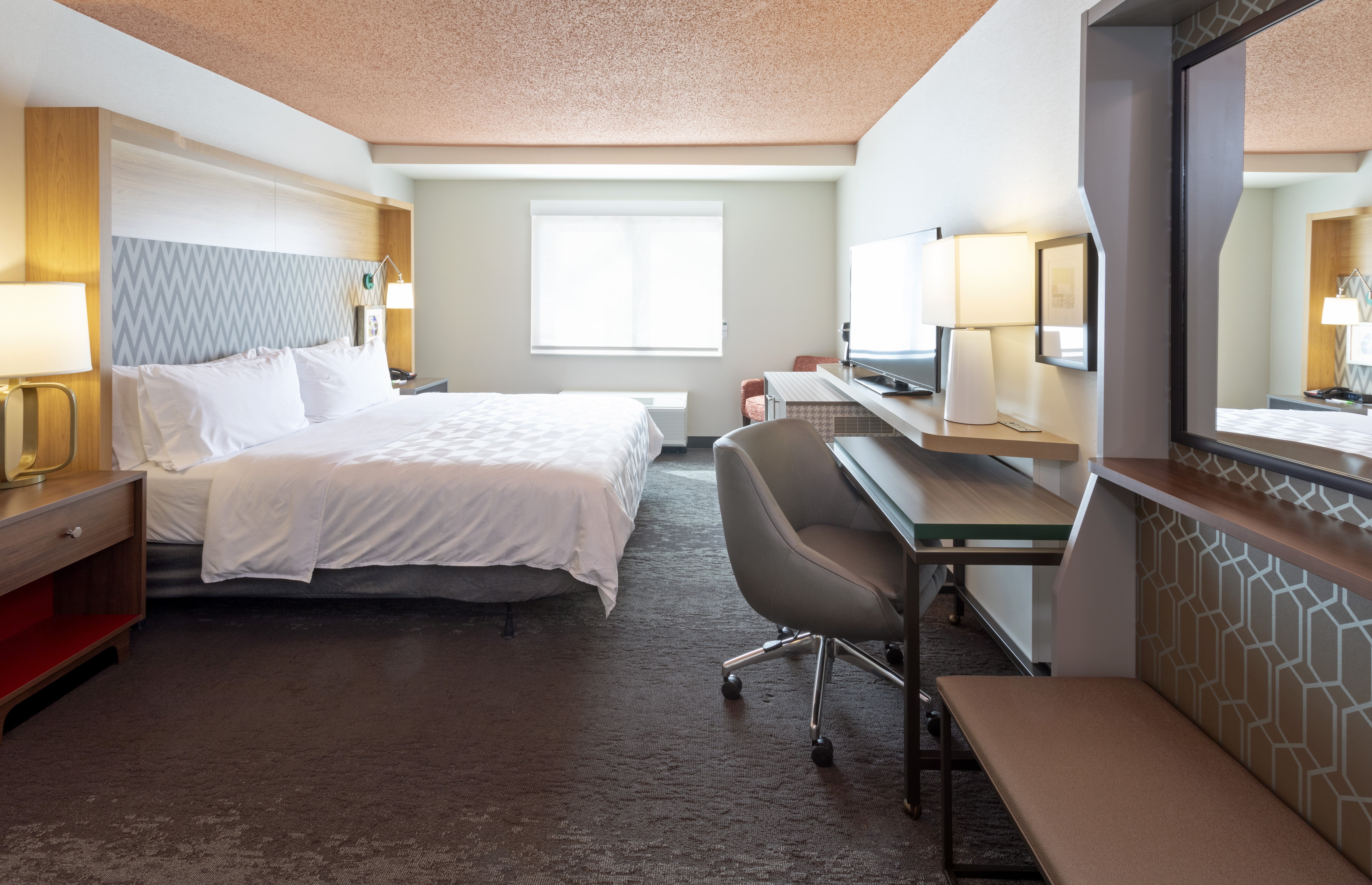 holiday inn marquette by ihg