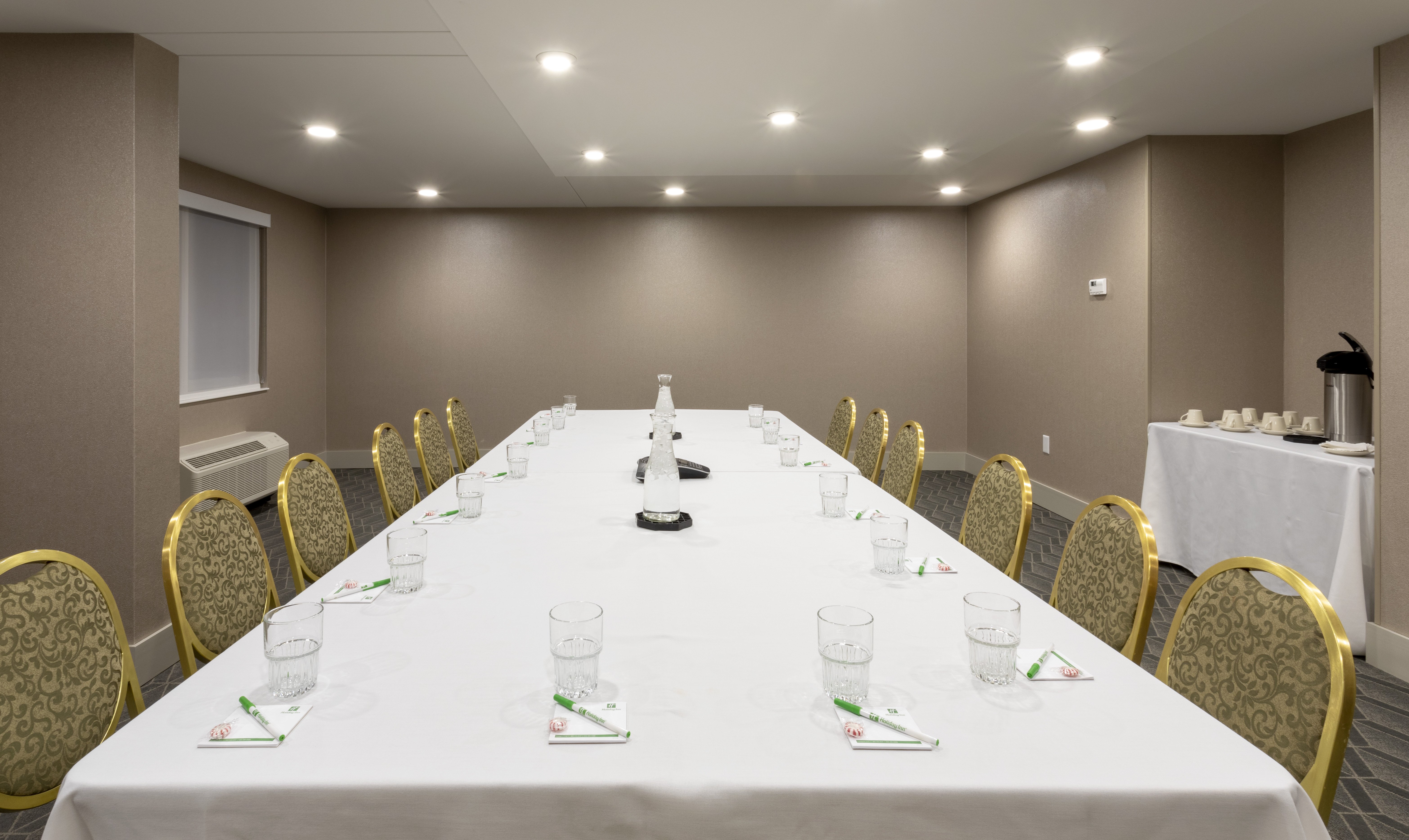 holiday inn marquette by ihg