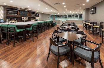 holiday inn marquette by ihg