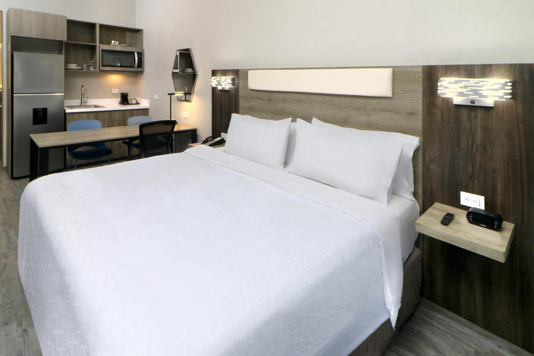 holiday inn express manzanillo by ihg