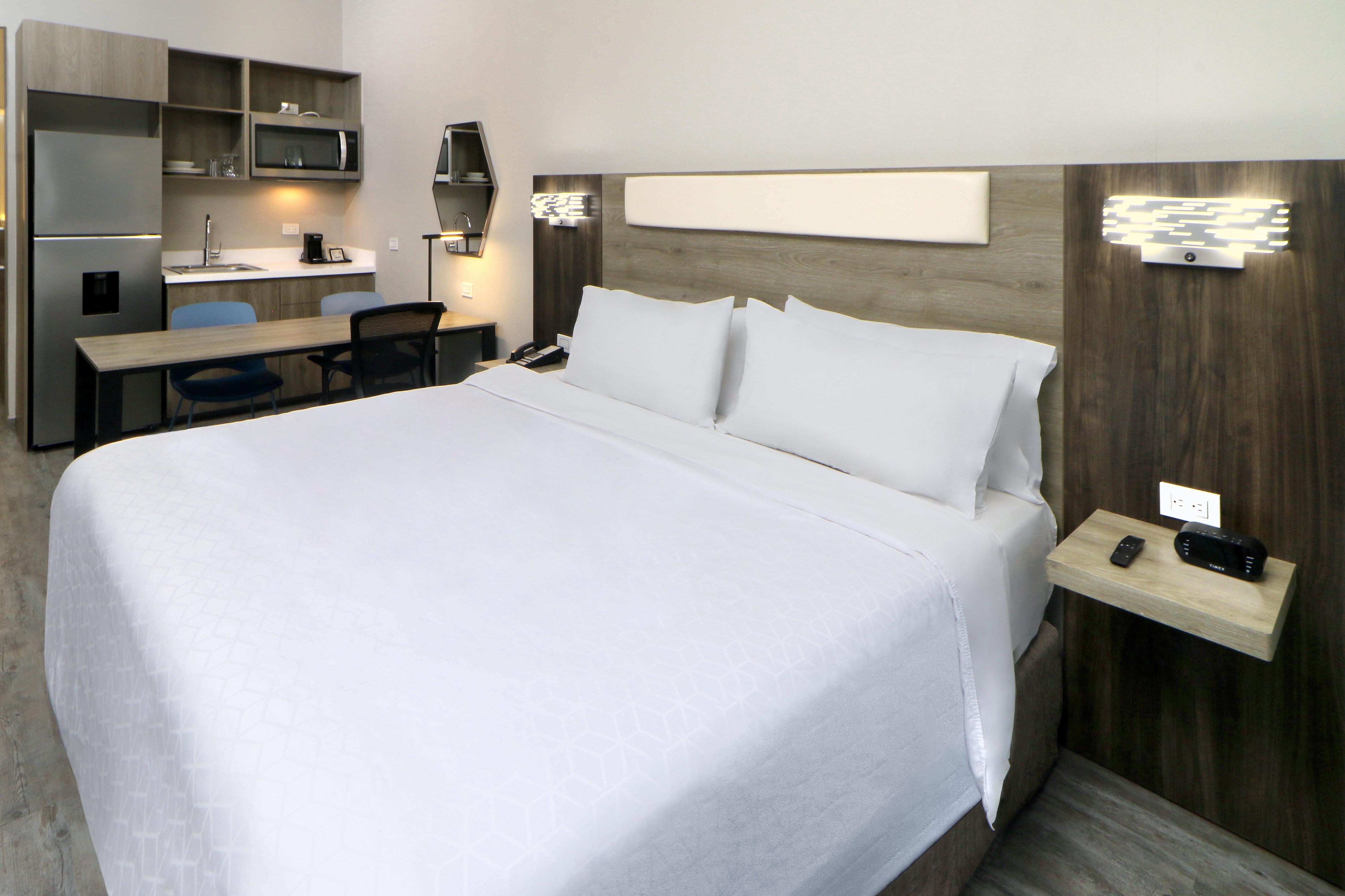 holiday inn express manzanillo by ihg