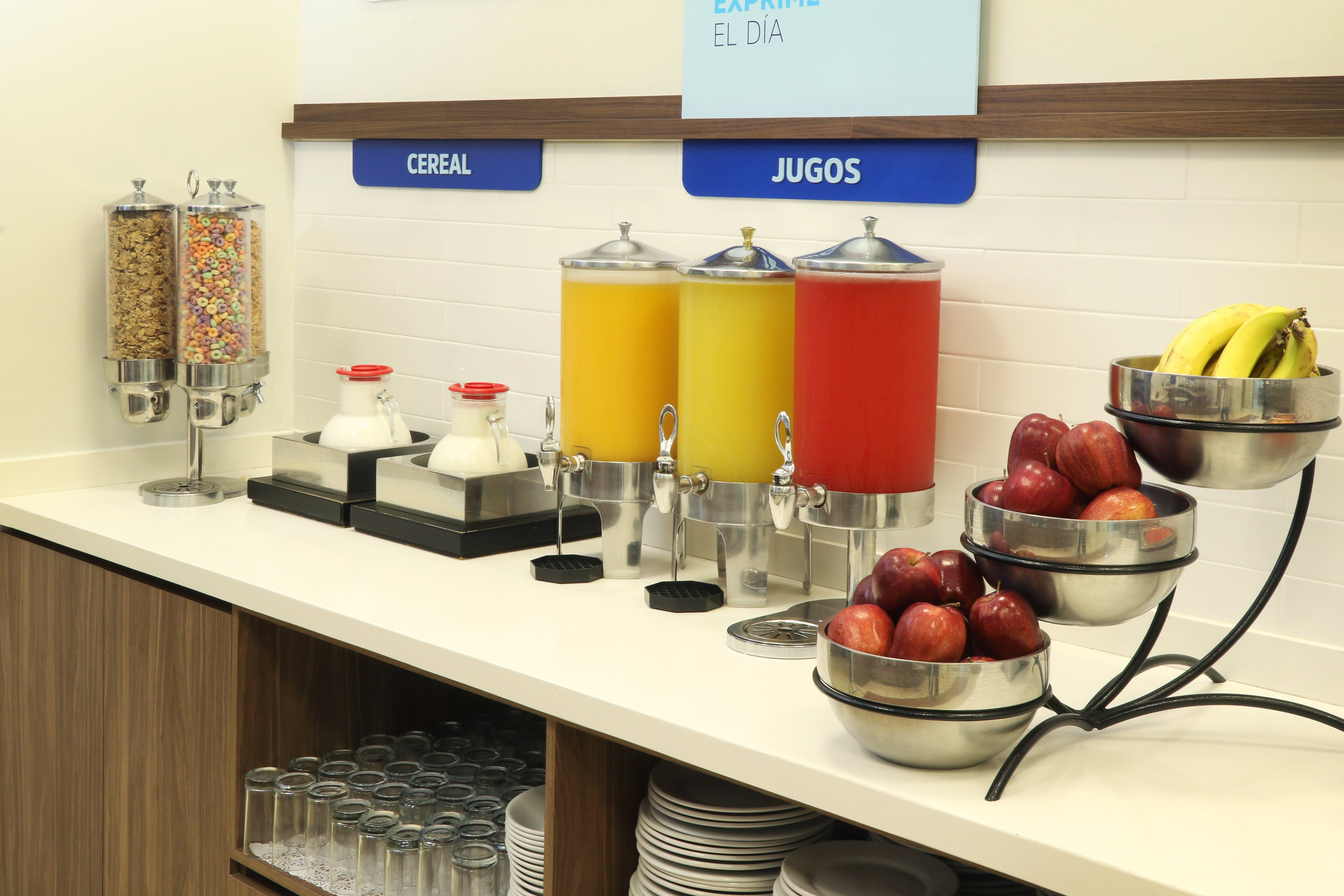 holiday inn express manzanillo by ihg