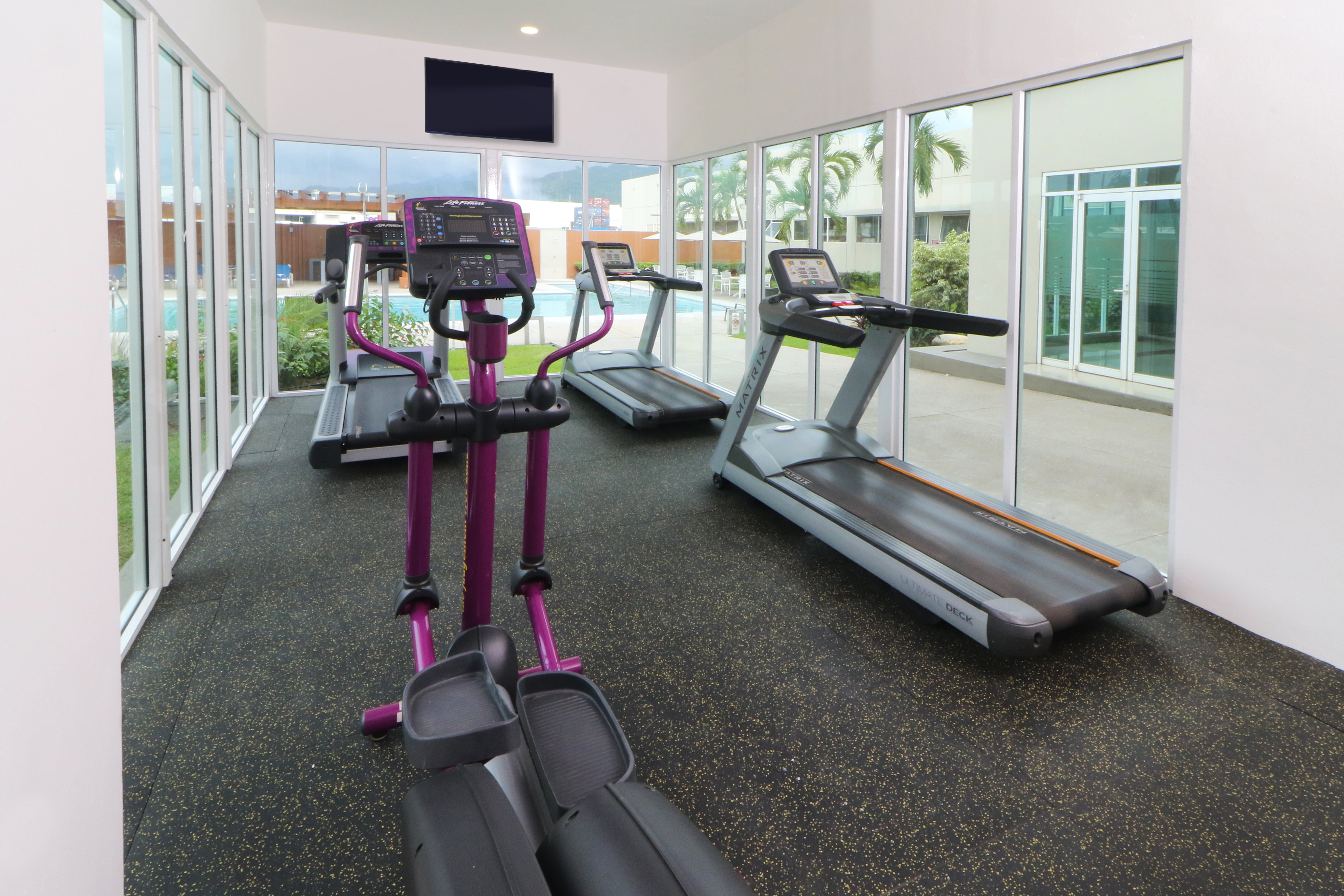 holiday inn express manzanillo by ihg