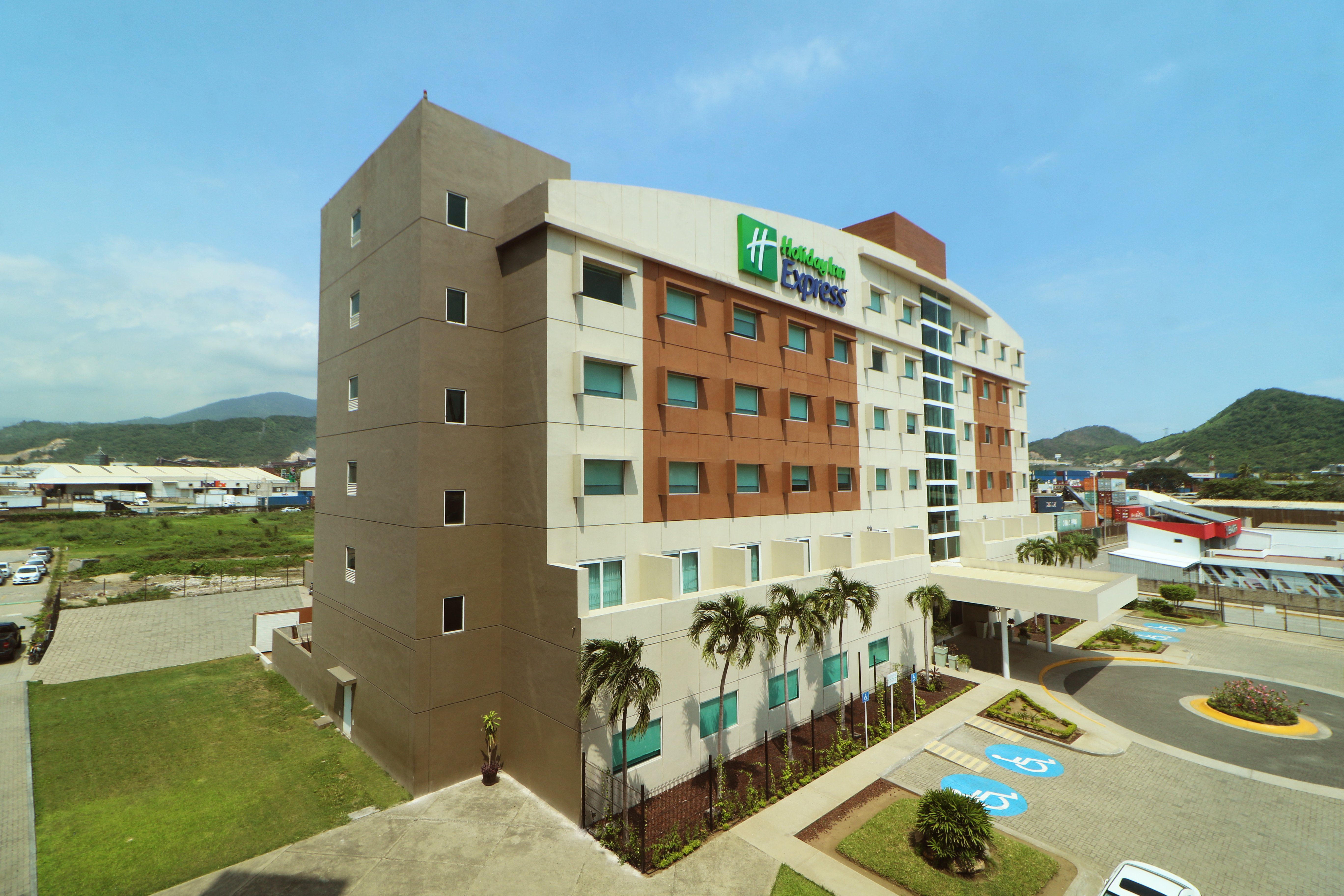 holiday inn express manzanillo by ihg