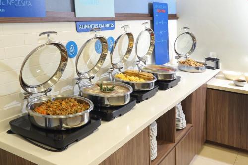 holiday inn express manzanillo by ihg