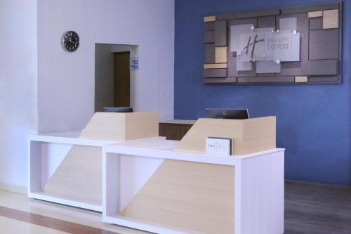 holiday inn express manzanillo by ihg